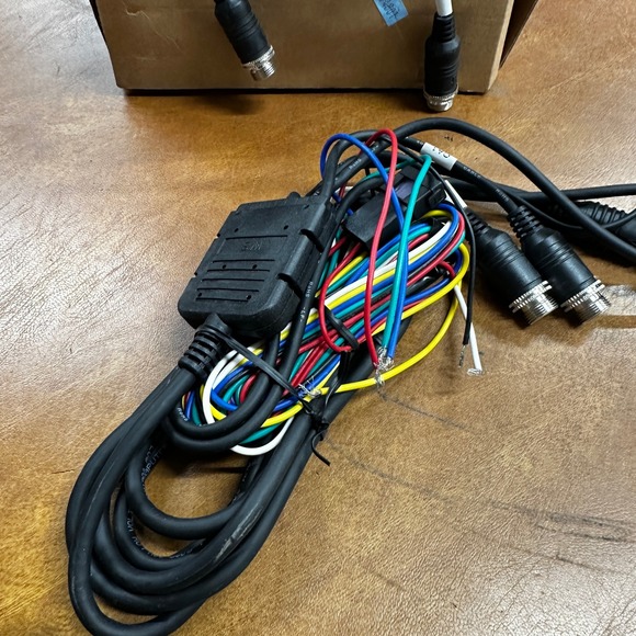 Lot of Assorted‎ Cables Various Plugs - Picture 4 of 10